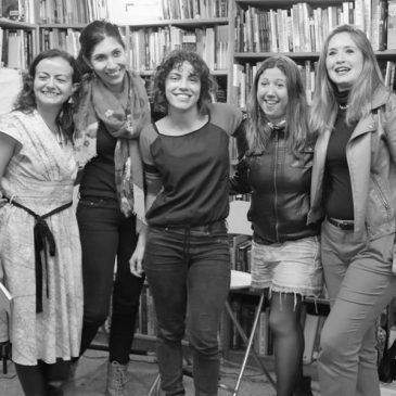 Cinco mujeres que escriben en español